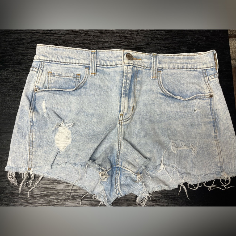 Old Navy Boyfriend Jean Shorts Size 10